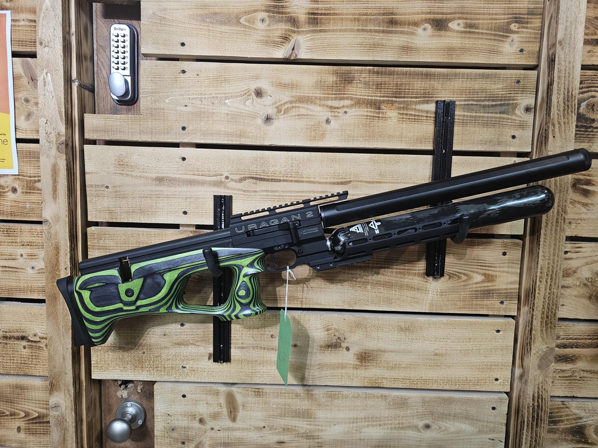 Pre-Owned AGT Uragan 2 Green Laminate