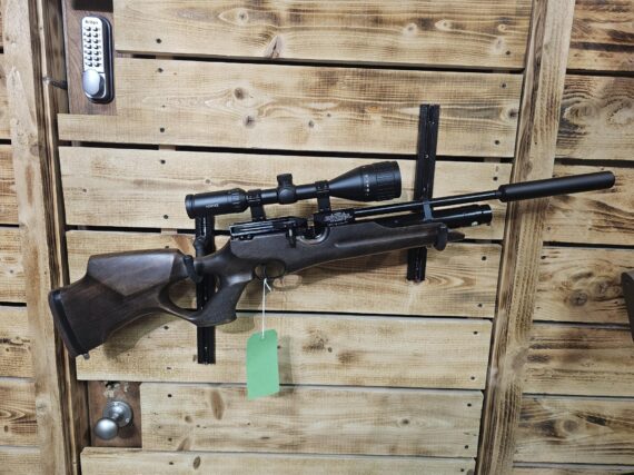 Pre-Owned Weihrauch HW100X KT Walnut