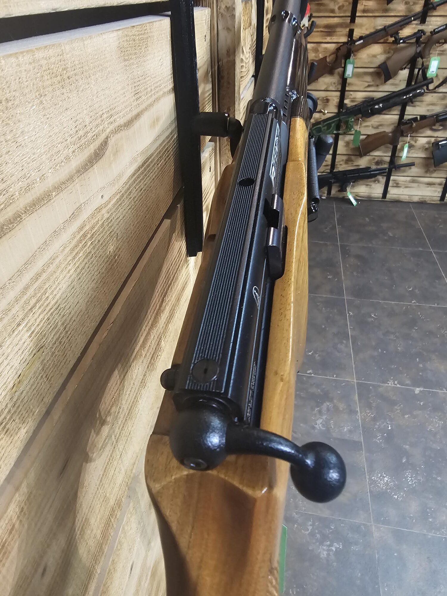 Pre-Owned BSA R10 - Image 5