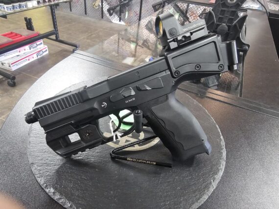 Pre-Owned B&T USW
