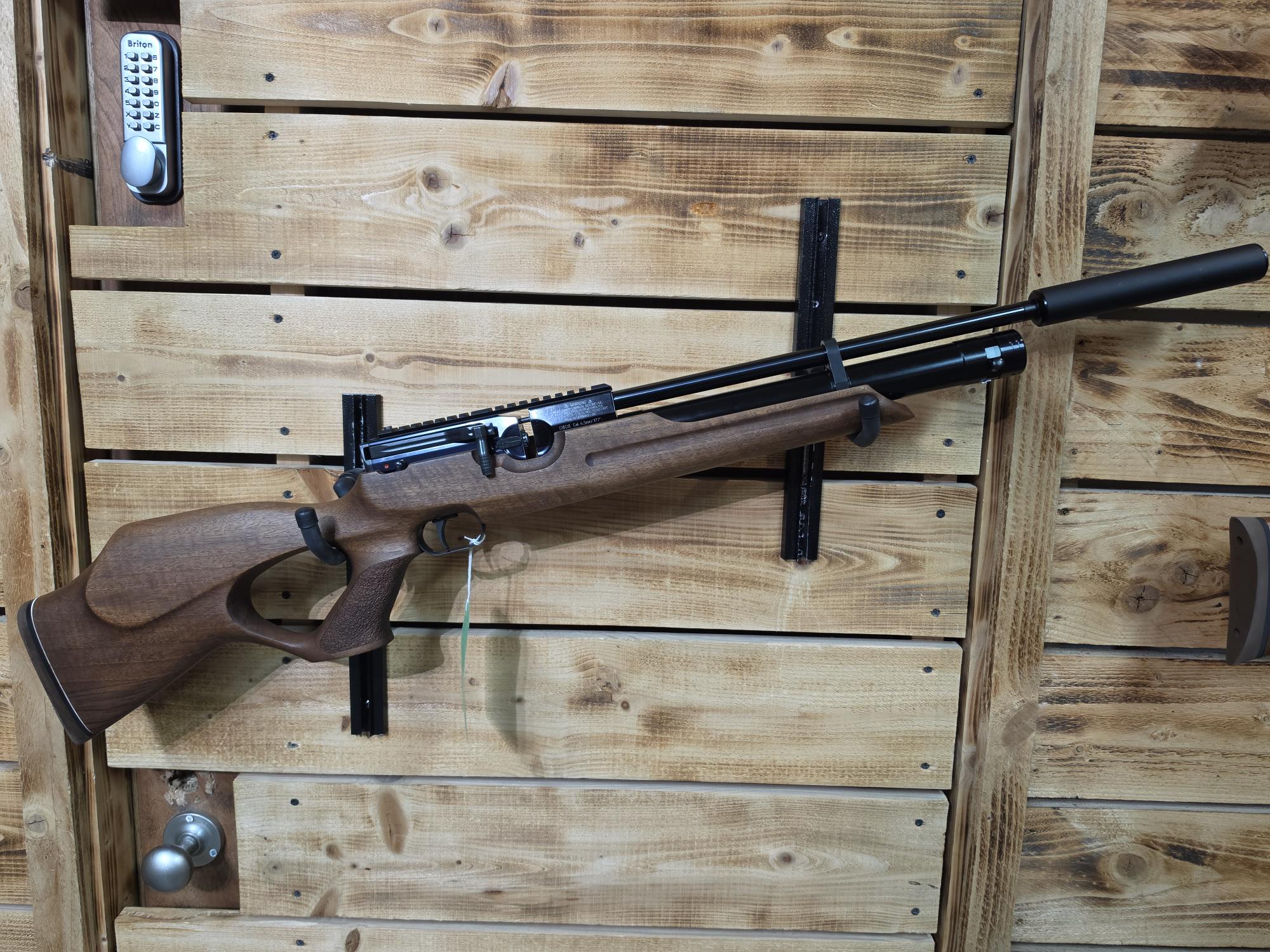 Pre-Owned Weihrauch HW100T
