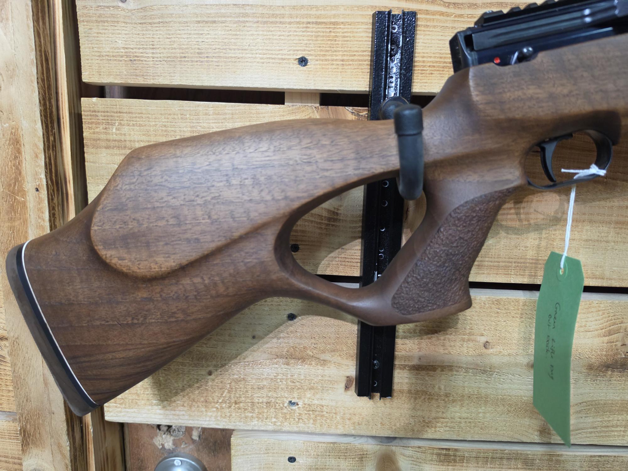 Pre-Owned Weihrauch HW100T - Image 2