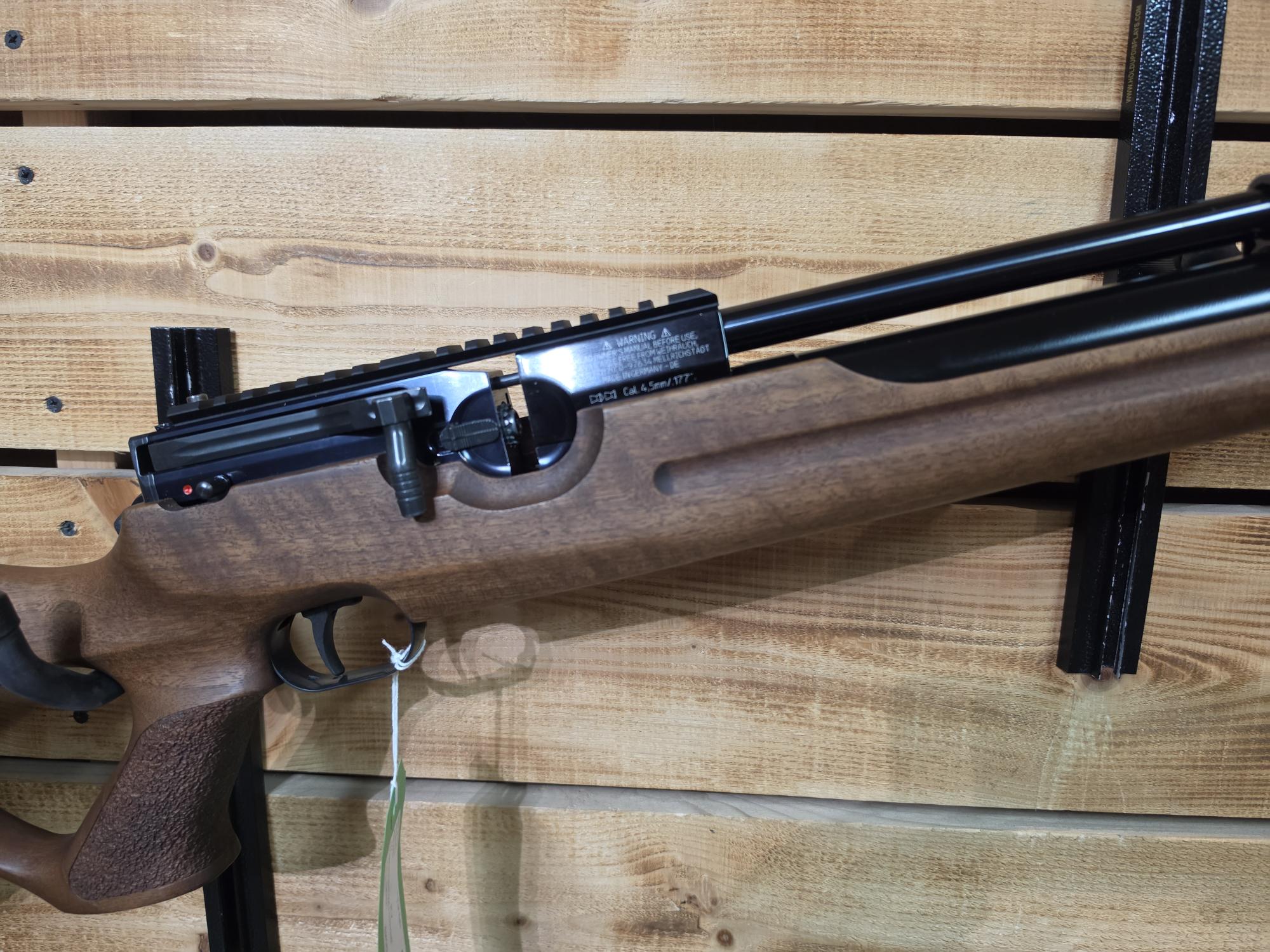 Pre-Owned Weihrauch HW100T - Image 3