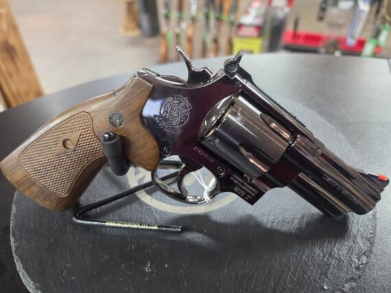 Pre-Owned Smith & Wesson M29